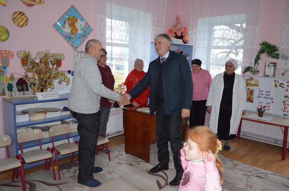 De vorbă cu oamenii