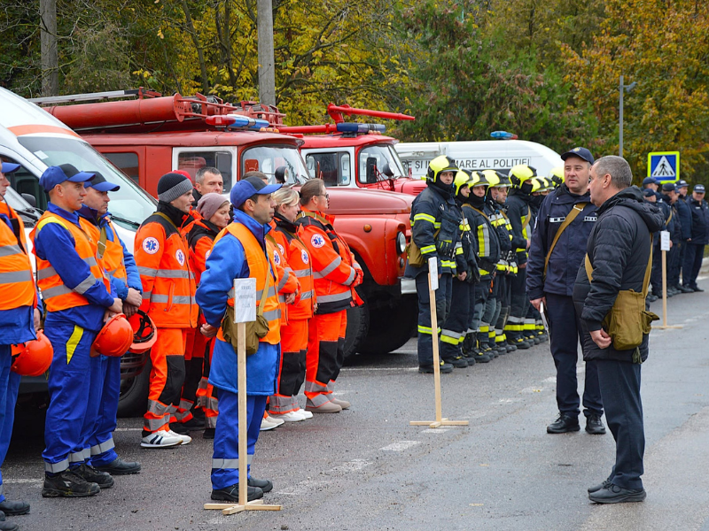 Aplicații demonstrative de protecție civilă, organizate de Secția Situații Excepționale Dondușeni în comun cu autoritățile publice și serviciile responsabile